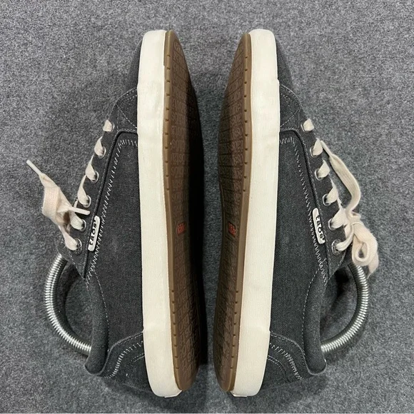 Taos Star Shoes Sneakers Womens Size 8 Dark Gray Washed Denim Casual Lace Up - Picture 5 of 13
